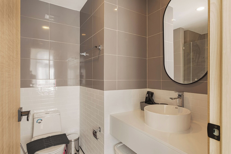 Bathroom 5, One bedroom Palmetto Condo Karon A 313, Pulau Phuket