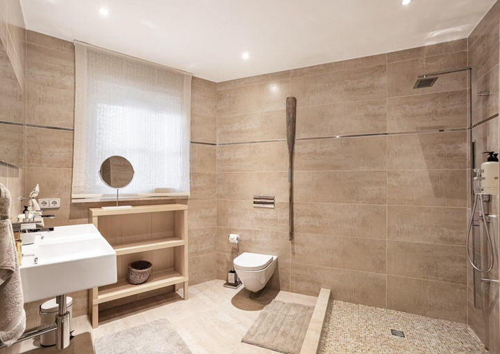 Bathroom 5, Sea-view Villa Near Port, Baleares