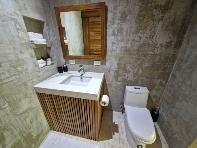 Bathroom, Serenity Sand Bungalow, Talamanca