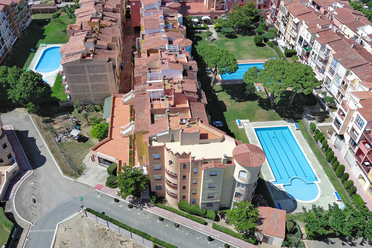 Exterior 3, Coastal Getaway in Empuriabrava for 4, Girona