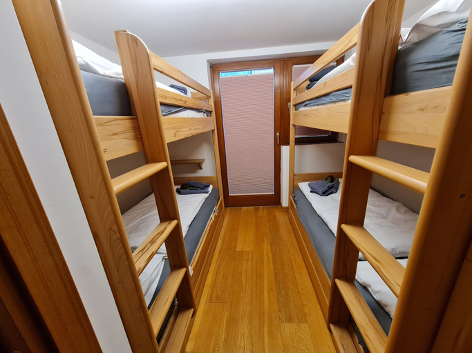 Room 5, Cozy Apartment Near Murkarspitze, Spittal an der Drau