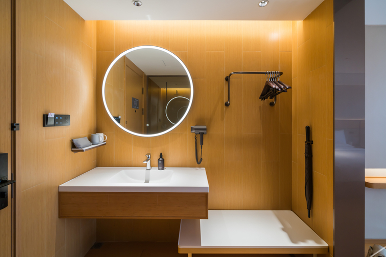 Bathroom 4, Ji Hotel Nanning Guangxi University, Nanning