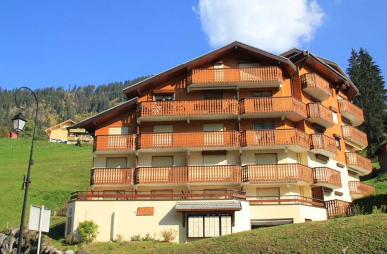 Exterior 4, Quiet Apartment in Nature, Haute-Savoie
