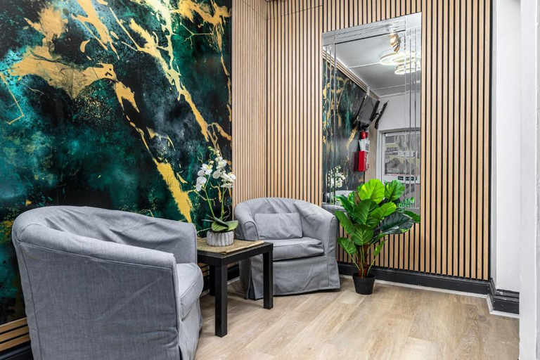 Public Area 3, City Gate Guest House, London