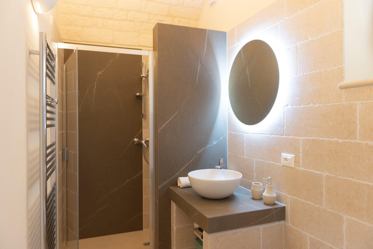 Bathroom 5, Holiday Home in Ostuni With Private Pool, Brindisi
