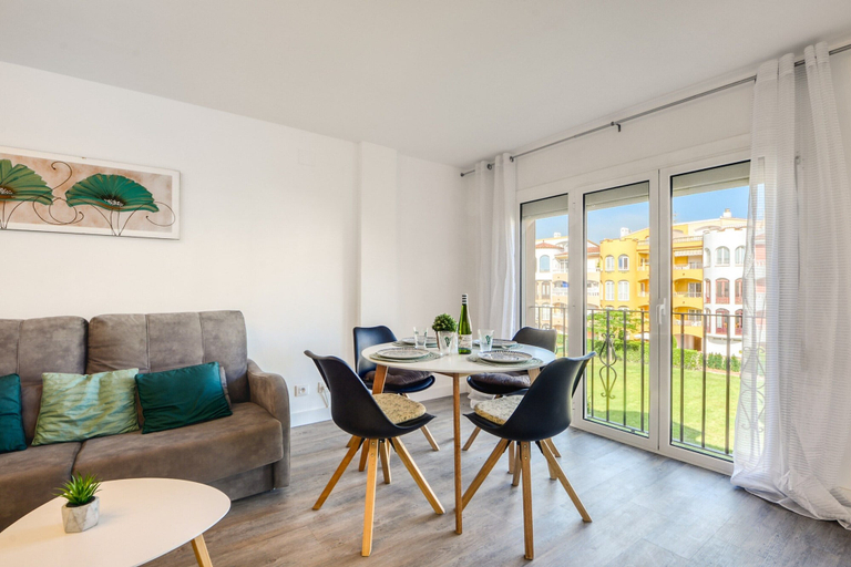 Living room 5, Apartment in Empuriabrava Near Beach, Girona