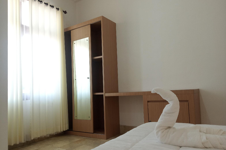 Bedroom 9