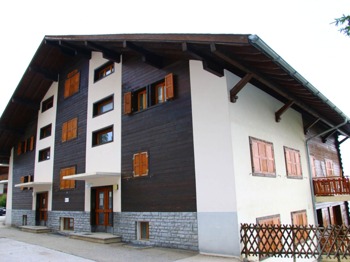 Primary image, Apartment in Veysonnaz with pool, Sion