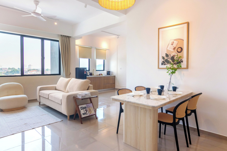 Dining Room 3