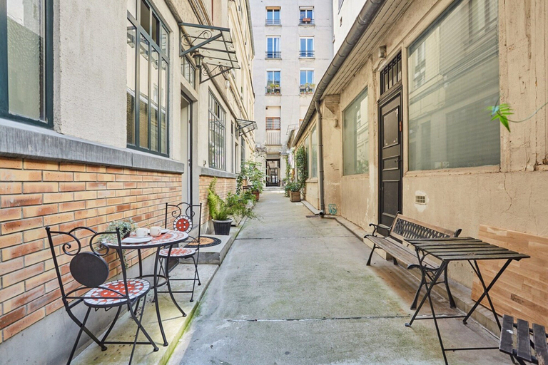 Outdoor dining 2, Sublim Apartement Center of Paris, Paris