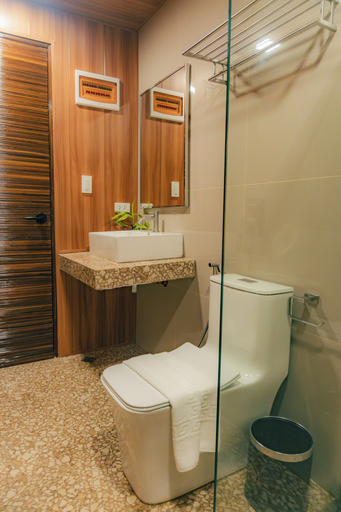 Bathroom 4, THE DOME RESORTS, INC., Puerto Princesa City