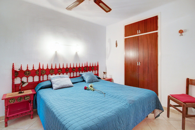 Room 5, Apartment Empuriabrava Near Sandy Beach, Girona