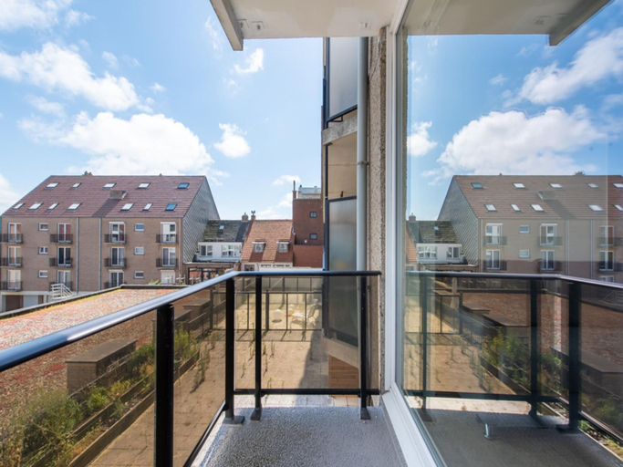 Balcony, Apartment With Frontal sea View in Raversijde, West-Vlaanderen