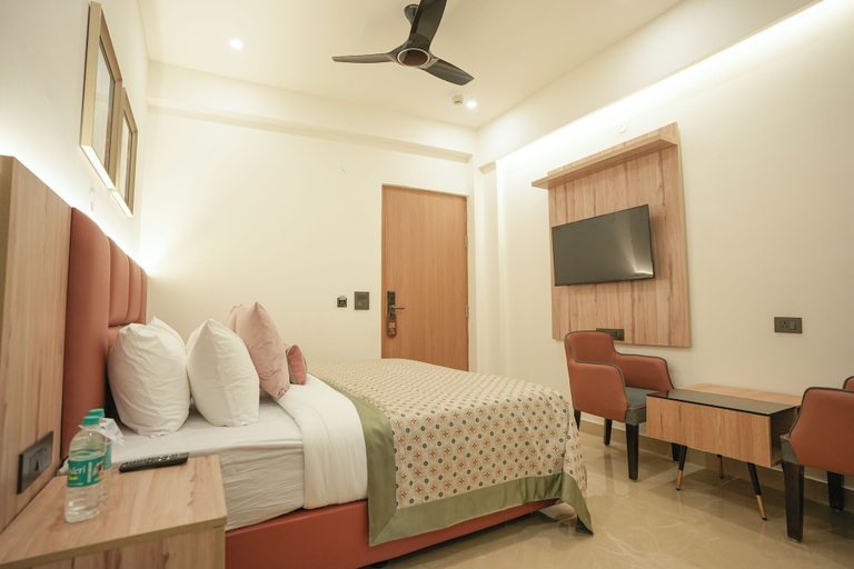 Bedroom 3, Kaashvi Residency - Managed by Atithi House, Gautam Buddha Nagar