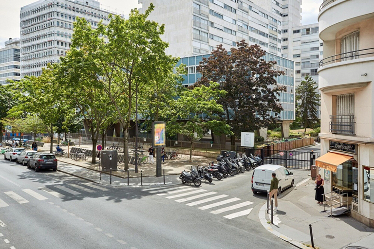 Parking, Superb Invalide Apartment Near Eiffel Tower, Paris