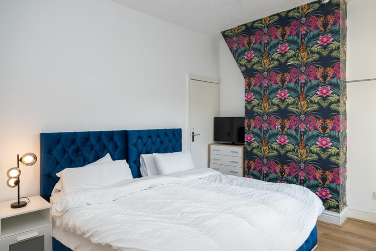Room 4, 3br-7guests-freeparking-pets-towncentre, Stoke-on-Trent