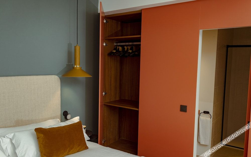 Bedroom 2, Tribu Malasaña, Madrid
