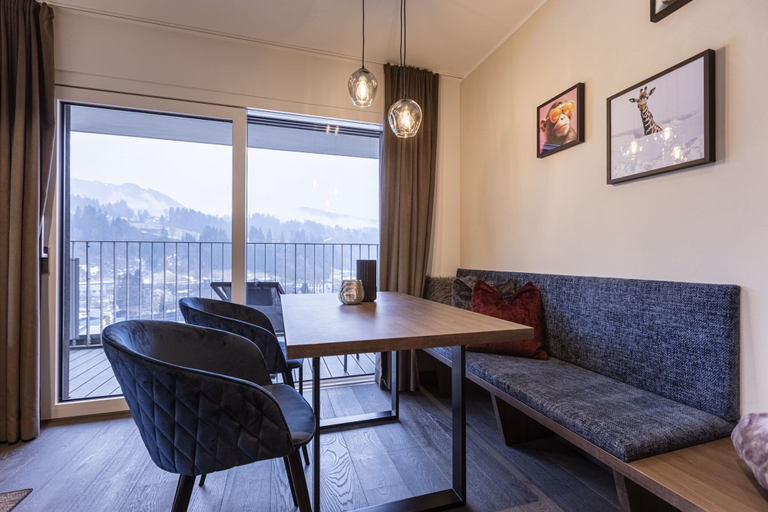 Dining, Studio in Hopfgarten With Balcony, Kitzbühel