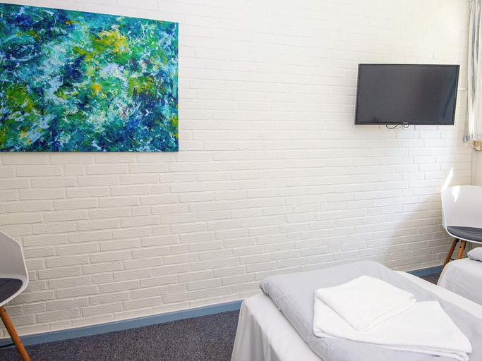 Room 5, Splendid Cabin in Camping Resort, Aabenraa