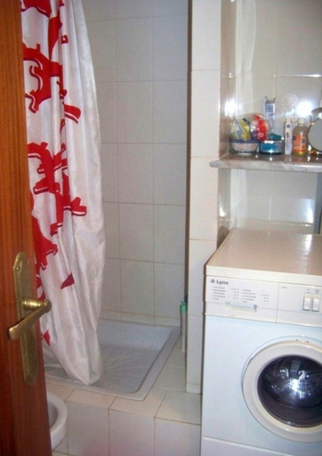 Bathroom 4, Cozy Apartment With Furniture, Girona