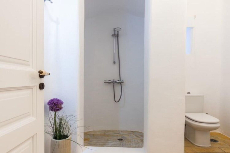 Bathroom 2, Stunning Villa Surrounded by Lush Greenery, South Aegean