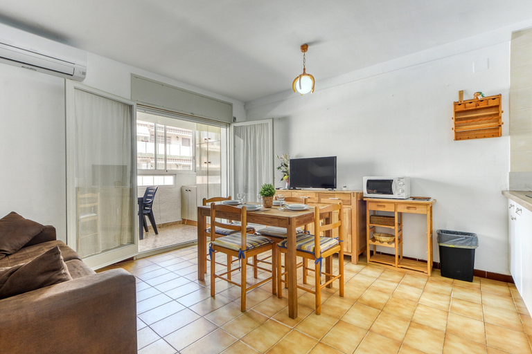 Living room 3, Apartment in Rosas Near Platja de Sta Margarida, Girona