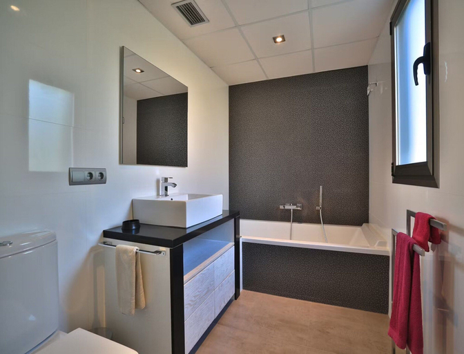 Bathroom 3, Amazing Villa Near Ibiza Town, Baleares