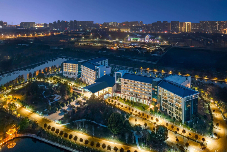 Exterior & Views 2, Wyndham Garden Qianjiang Downtown, Qianjiang