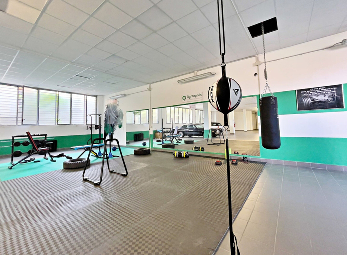 Fitness facility 5, Modern Apt Next to M3 Metro, Milan, Milano