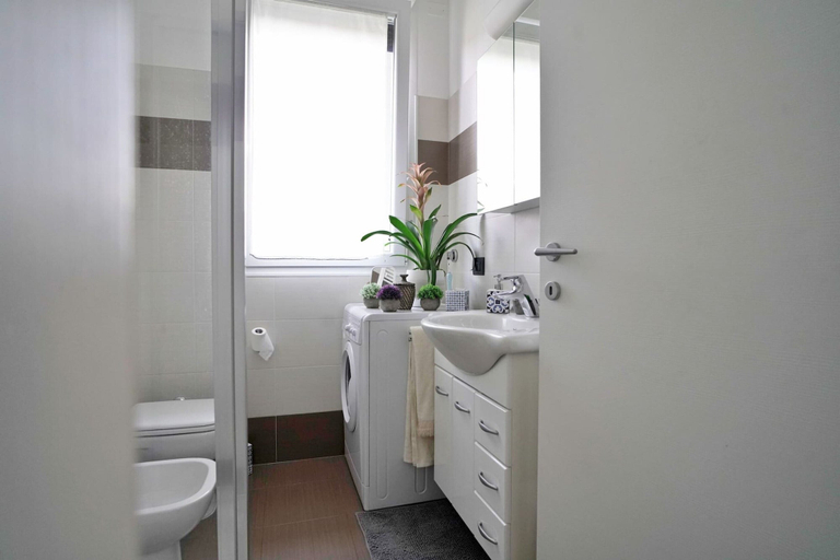 Bathroom 4, Candiani A3 Bilocale 2 Livelli, Milano