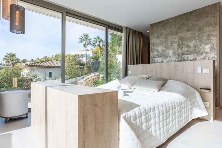 Bedroom 3, SERRENDY COUP DE COEUR MAISON D'ARCHITECTE Hauteurs de Mandelieu, Alpes-Maritimes