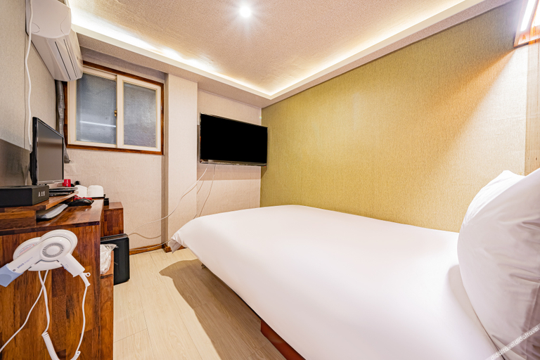 Bedroom 4, Sindang A, Jung