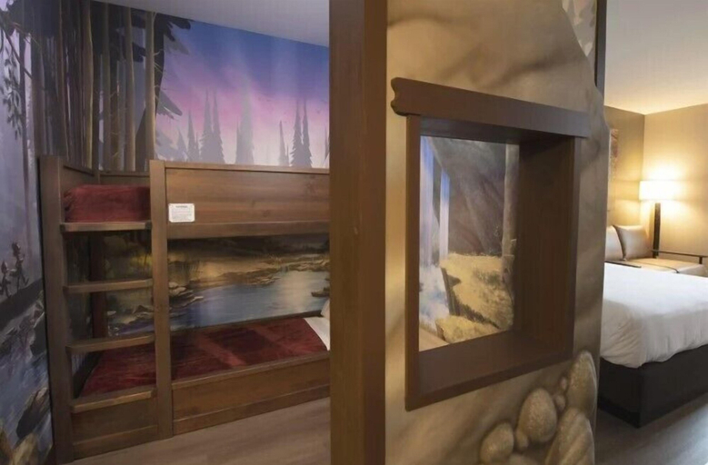 Bedroom 2, Great Wolf Lodge Naples, Collier