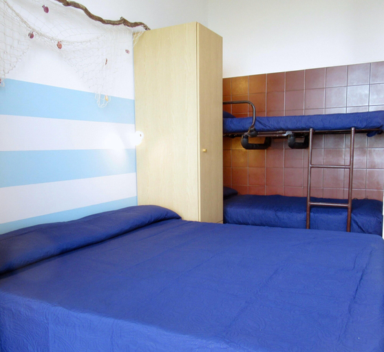 Bedroom, Holiday Home in Caorle Near Spiaggia Tartaruga, Venezia