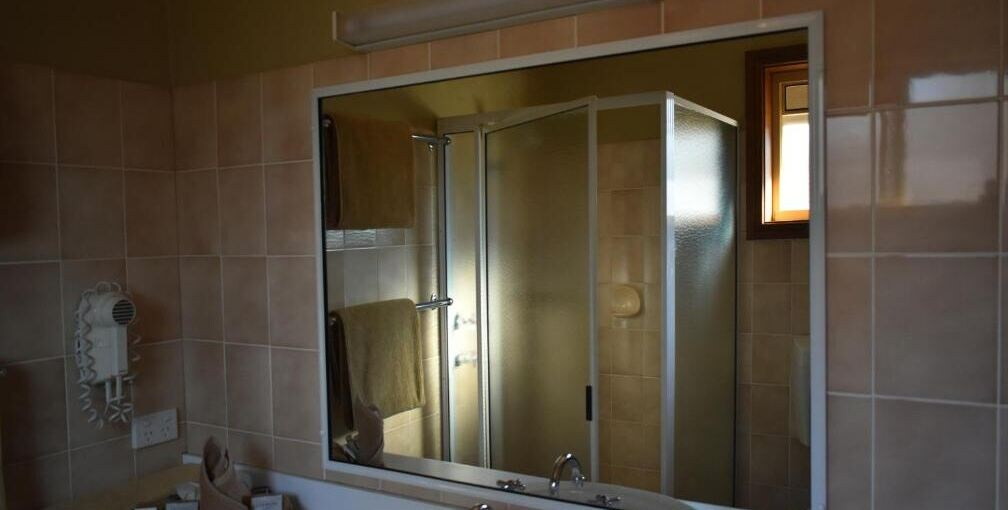 Bedroom 5, COOEE MOTEL, Gilgandra
