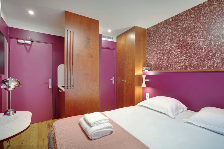 Room 3, Cozy and Intimate Studio - 2P - Republique, Paris