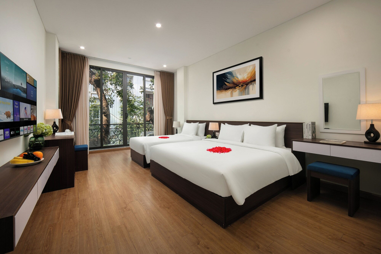 Others 3, Queen Cafe Hotel, Hoàn Kiếm