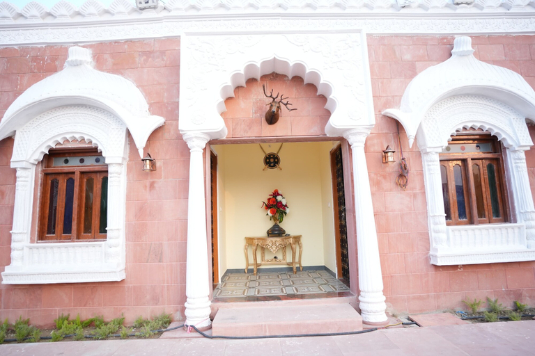 Exterior & Views 2, Hotel Banaras kila, Varanasi