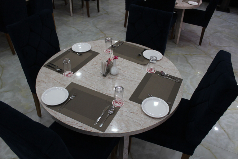 Food & Drinks 4, Hotel MJR, Puri