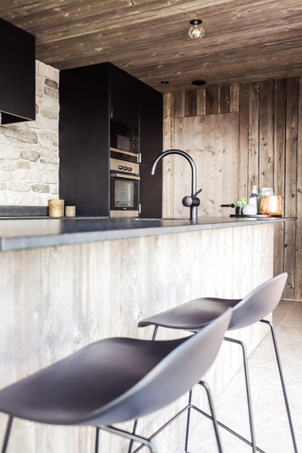 Private kitchen 4, Modern Maison Near Somme-leuze, Namur