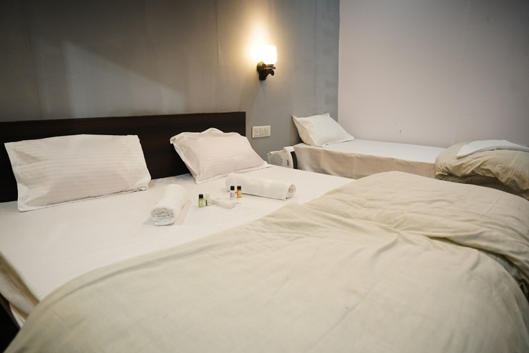Bedroom 3, Maha Kumbh Mandapam, Allahabad