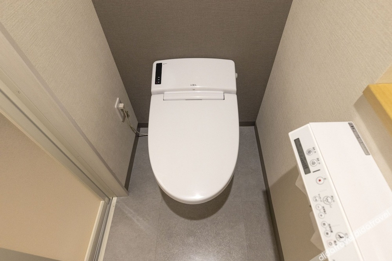 Bathroom 4, Mr.KINJO in HAIBISU Nishimachi, Naha