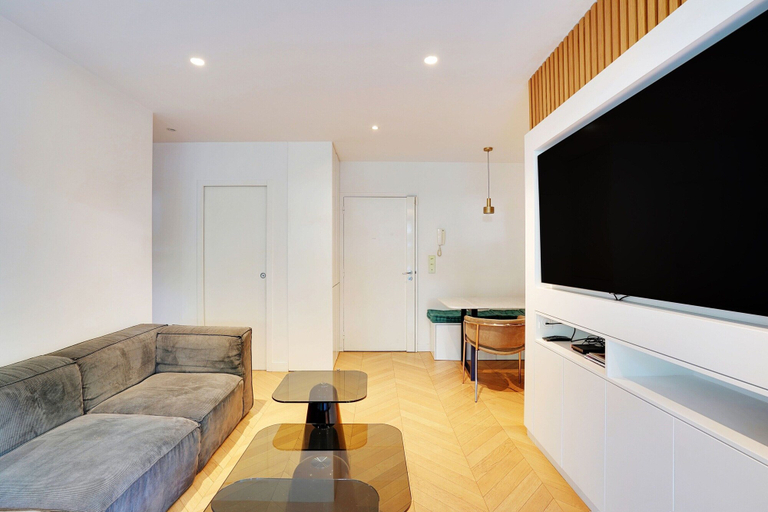 Living area 4, Chic Apt With Garden - 1bd/2p - Neuilly-sur-seine, Hauts-de-Seine