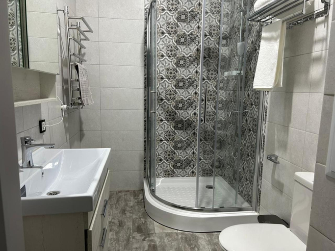 Bathroom, Hotel Marjan, Shymkent