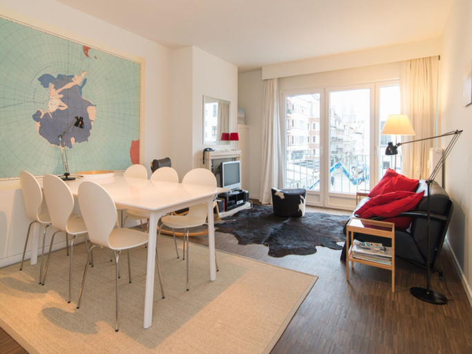 Dining 2, Cozy Apartment Near the Beach, West-Vlaanderen