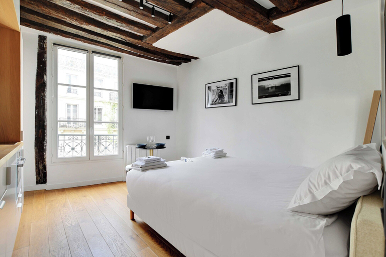Bedroom 4, Charming Studio A/C - 2P - Le Marais, Paris