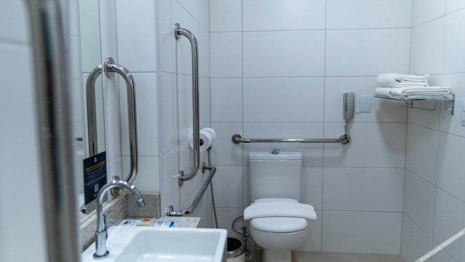 Bathroom 4, FIT Transamerica Recife, Recife