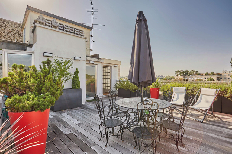 Outdoor dining 2, Very Nice Apartment With Terrace Neuilly, Hauts-de-Seine