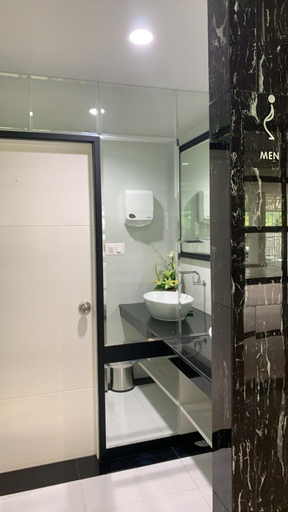 Bathroom 5, ICare Residence & Hotel, Bang Khae