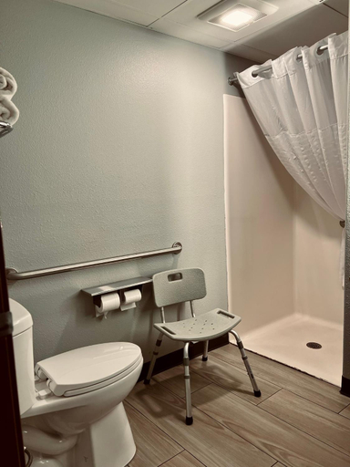 Bathroom 4, AmericInn by Wyndham Beaver Dam, Dodge